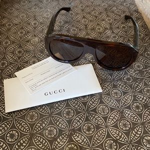 Gucci sunglasses